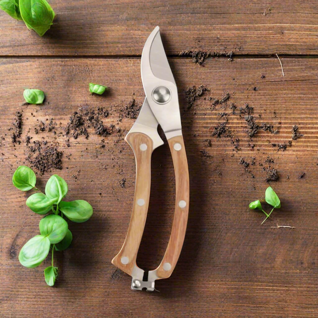 Professional Garden Pruning Shears – Sharp & Comfortable Grip
