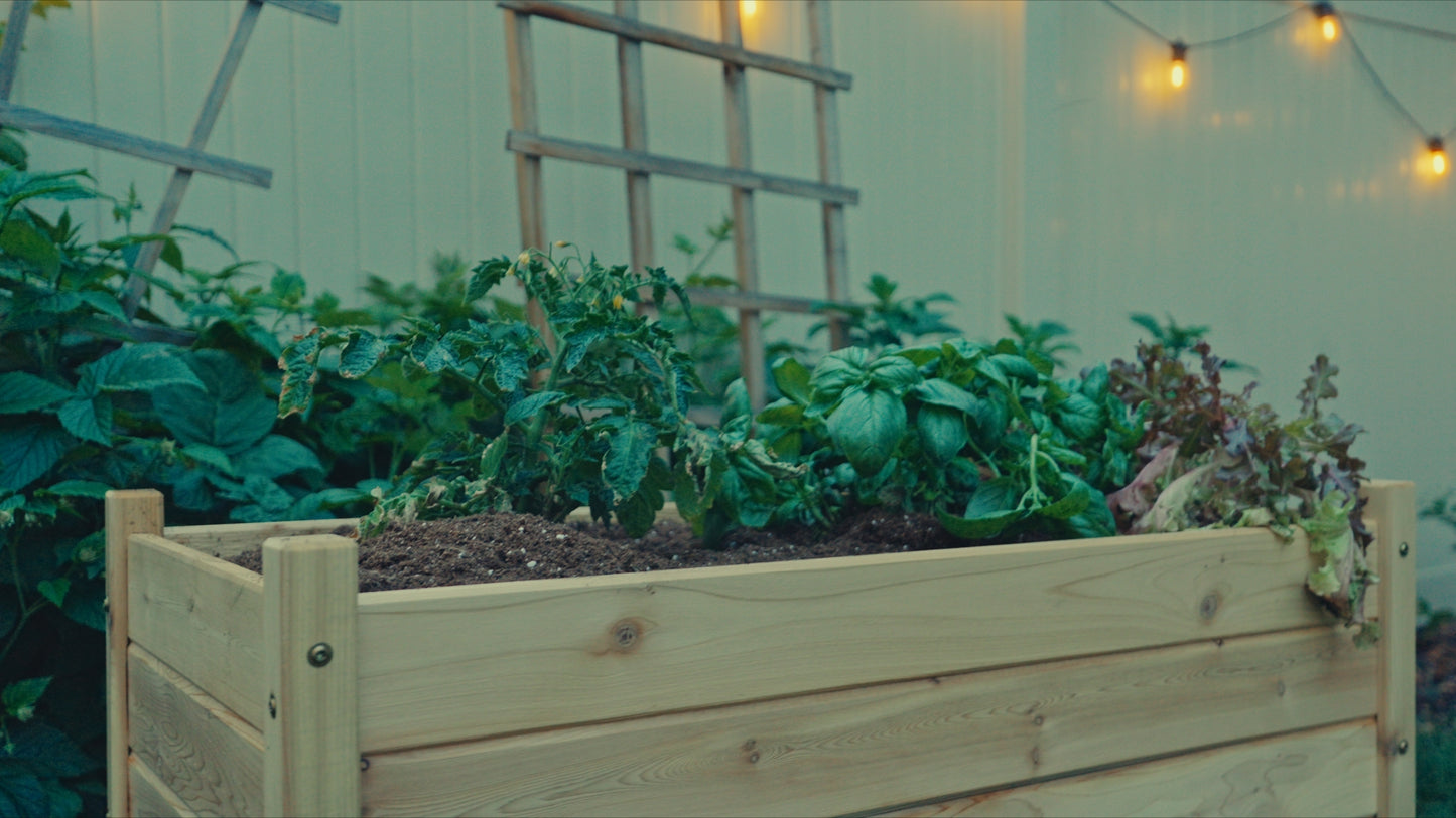 34" x 18" Raised Garden Box - 32" Tall